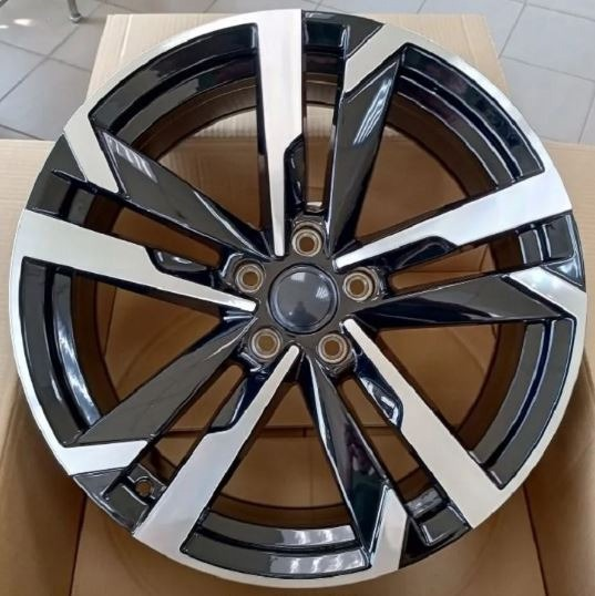 IWheel iV-113 8x18 5*112 Et:40 Dia:57,1 BM