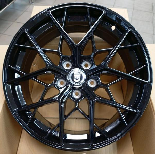 IWheel IVF-754 8,5x19 5*112 Et:35 Dia:66,56 B