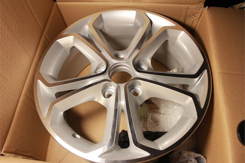 Replica LA OPL10 6,5x15 5*105 Et:39 Dia:56,6 W