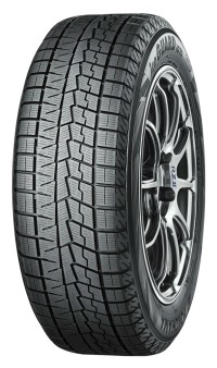 215/45R17 87Q Yokohama iceGUARD iG70 