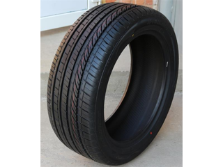 275/40R19 105W HEADWAY HU901 